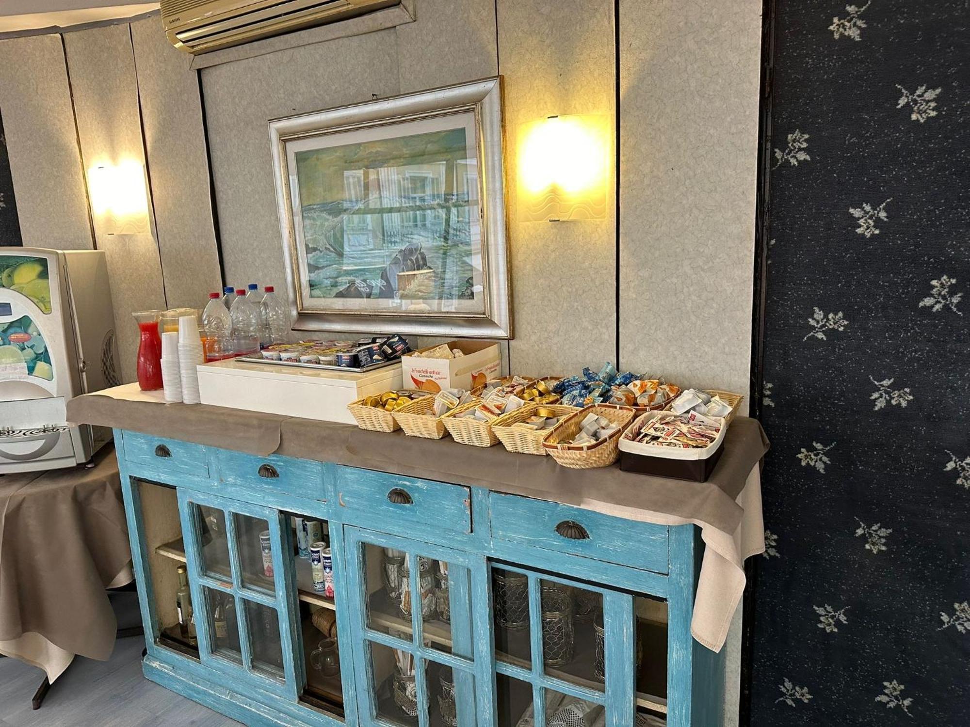 Hotel Belvedere Sanremo Luaran gambar