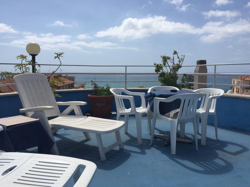 Hotel Belvedere Sanremo Luaran gambar
